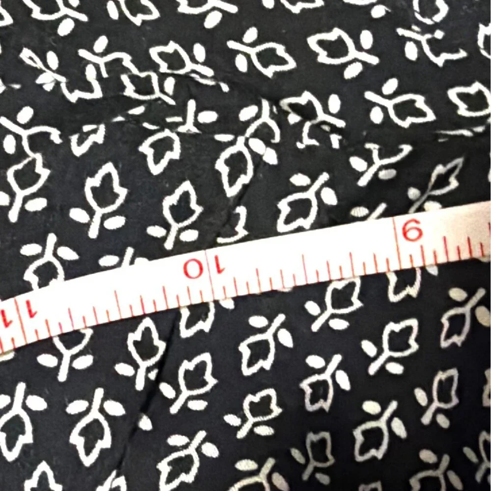 Sophie Max Womens Black & White Printed Pants Size M - Picture 6 of 7